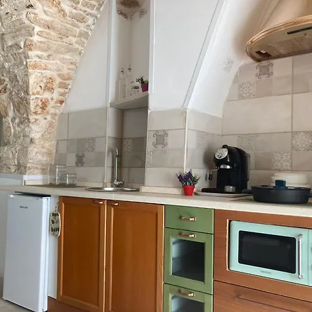 Casa A Appartamento *